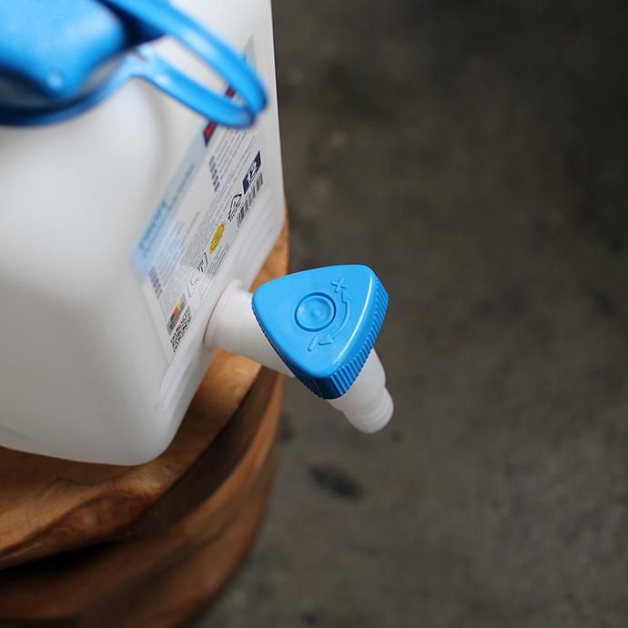 139830990 Hunersdorff / Water Jerrycan PROFI 10L ヒューナースドルフ ウォータージェリーカン 10L<img class='new_mark_img2' src='https://img.shop-pro.jp/img/new/icons47.gif' style='border:none;display:inline;margin:0px;padding:0px;width:auto;' /> 02