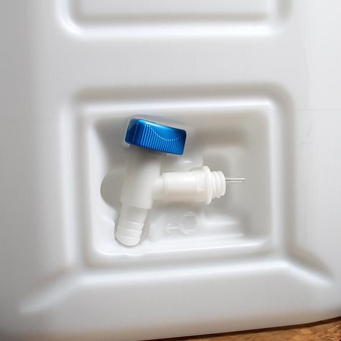 139833914 Hunersdorff / Water Jerrycan PROFI 20L ヒューナースドルフ ウォータージェリーカン 20L<img class='new_mark_img2' src='https://img.shop-pro.jp/img/new/icons47.gif' style='border:none;display:inline;margin:0px;padding:0px;width:auto;' /> 02