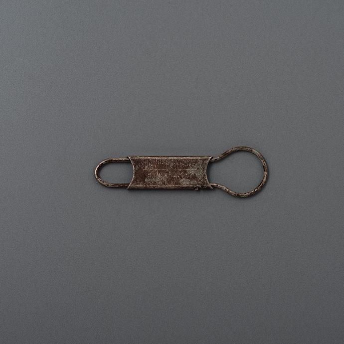 146571971 CANDY DESIGN & WORKS / Gordon CK-01 キークリップ - Asphalt<img class='new_mark_img2' src='https://img.shop-pro.jp/img/new/icons47.gif' style='border:none;display:inline;margin:0px;padding:0px;width:auto;' /> 02