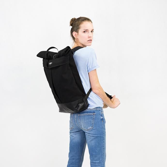 149219768 BRAASI INDUSTRY / LEVO - 25L Khaki/Orange 耐水ロールトップバックパック<img class='new_mark_img2' src='https://img.shop-pro.jp/img/new/icons47.gif' style='border:none;display:inline;margin:0px;padding:0px;width:auto;' /> 02