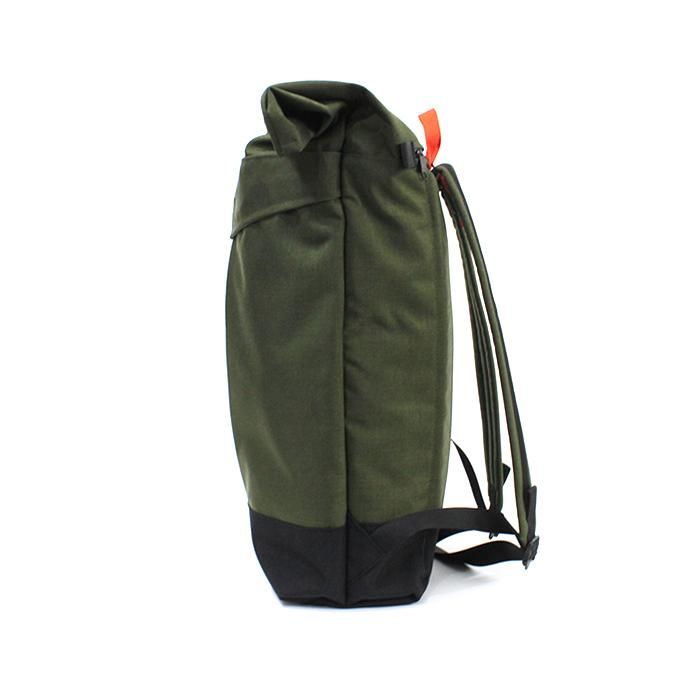 149219768 BRAASI INDUSTRY / LEVO - 25L Khaki/Orange 耐水ロールトップバックパック<img class='new_mark_img2' src='https://img.shop-pro.jp/img/new/icons47.gif' style='border:none;display:inline;margin:0px;padding:0px;width:auto;' /> 02