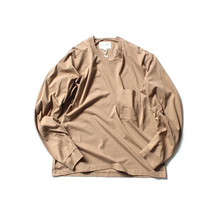 152533822 STILL BY HAND / CS04203 クルーネック長袖ポケットT - Beige 01