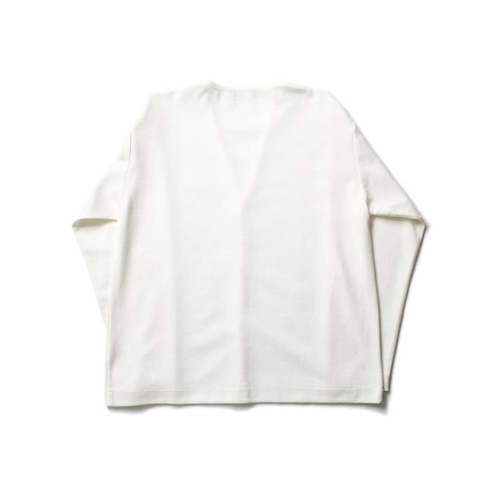 154925662 STILL BY HAND / CS02204 ミラノリブ Vネックカーディガン - Off White<img class='new_mark_img2' src='https://img.shop-pro.jp/img/new/icons20.gif' style='border:none;display:inline;margin:0px;padding:0px;width:auto;' /> 02