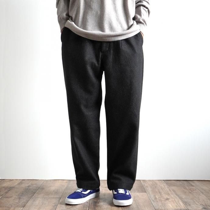 155237881 STILL BY HAND / PT05204 ウールメルトンパンツ - Charcoal 02