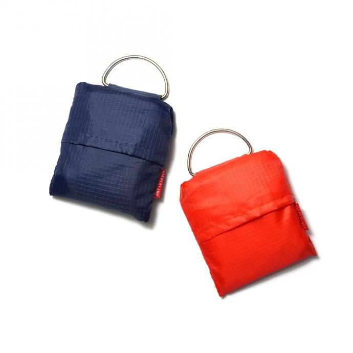 157123589 KIKKERLAND / Key Ring Shopping Bag - Red キーリング ショッピングバッグ レッド エコバッグ<img class='new_mark_img2' src='https://img.shop-pro.jp/img/new/icons47.gif' style='border:none;display:inline;margin:0px;padding:0px;width:auto;' /> 02
