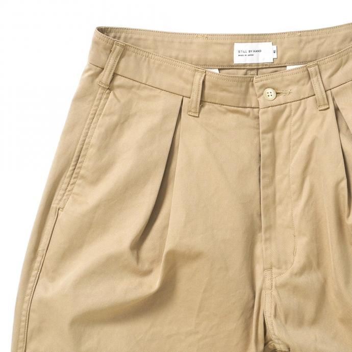 157290364 STILL BY HAND / PT01211 コットンギャバジンパンツ - Beige 02