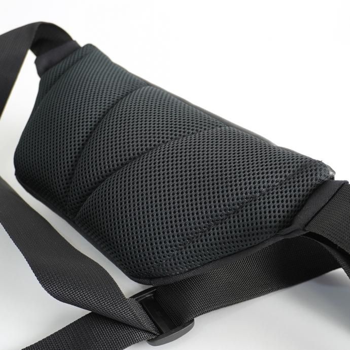 157325170 GUD / Waist Bag 3.0 - Black ウエストバッグ3.0 ブラック 02