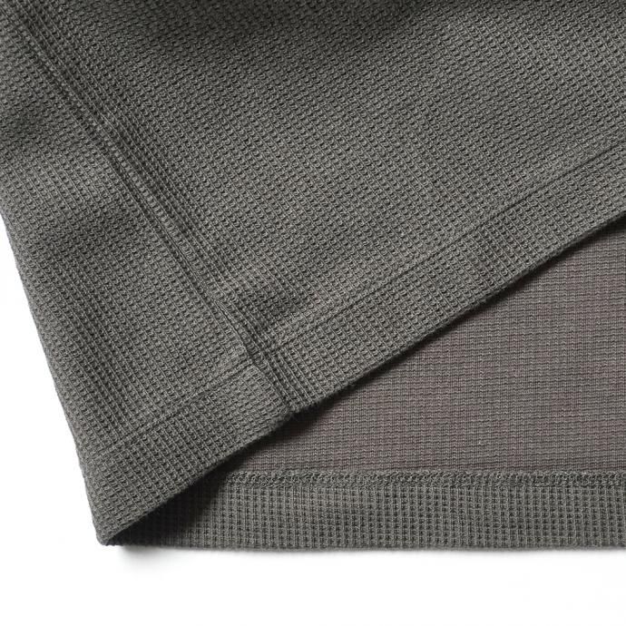 157405579 blurhms ROOTSTOCK / Rough & Smooth Thermal Crew-neck - KhakiGrey ROOTS2101 02