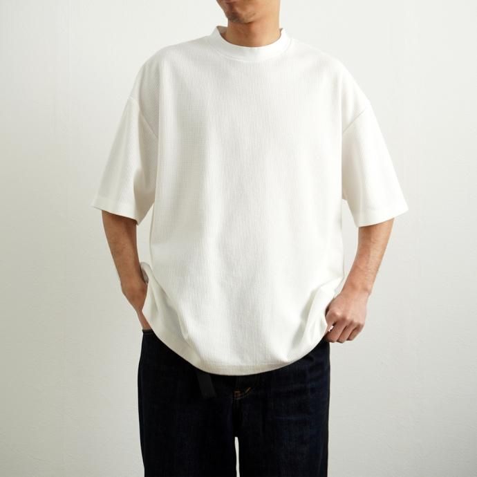 157405579 blurhms ROOTSTOCK / Rough & Smooth Thermal Crew-neck - KhakiGrey ROOTS2101 02
