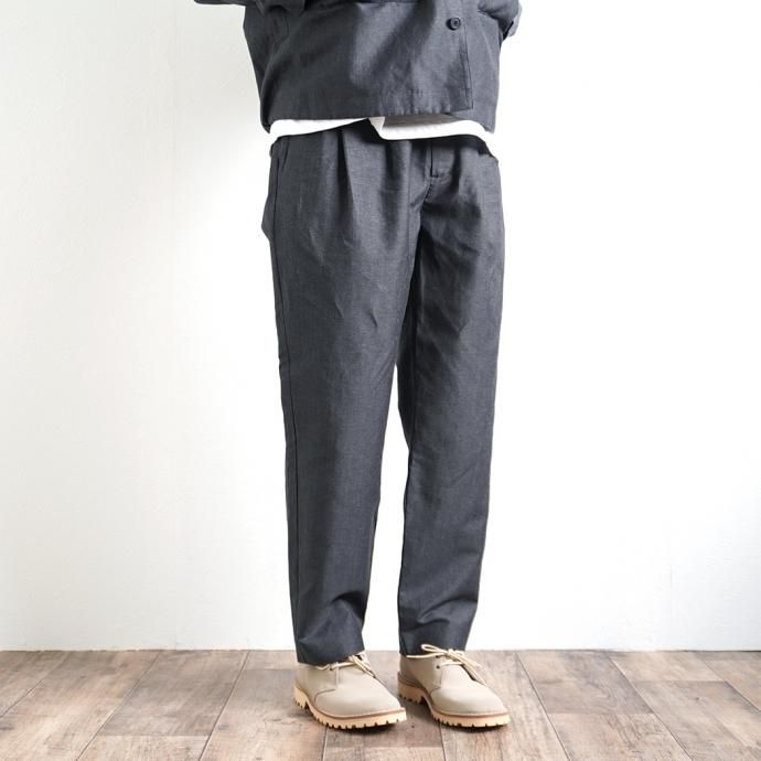 157502618 STILL BY HAND / PT02211 ウールリネン 4タックスラックス - Charcoal 02