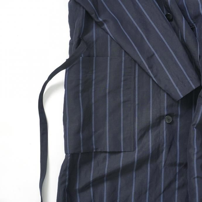 157624328 STILL BY HAND / CO02211 オリジナルストライプ素材 ガウンコート - Navy Stripe<img class='new_mark_img2' src='https://img.shop-pro.jp/img/new/icons47.gif' style='border:none;display:inline;margin:0px;padding:0px;width:auto;' /> 02