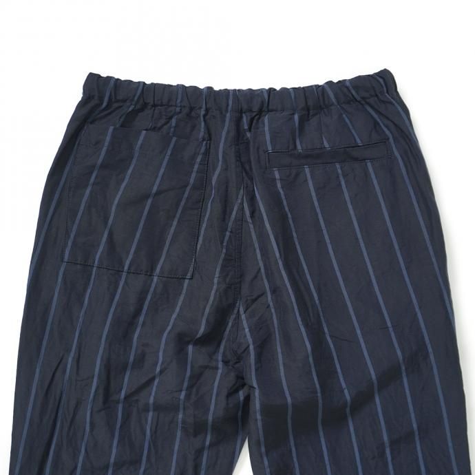 157624755 STILL BY HAND / PT07211 オリジナルストライプ素材 イージーパンツ - Navy Stripe 02