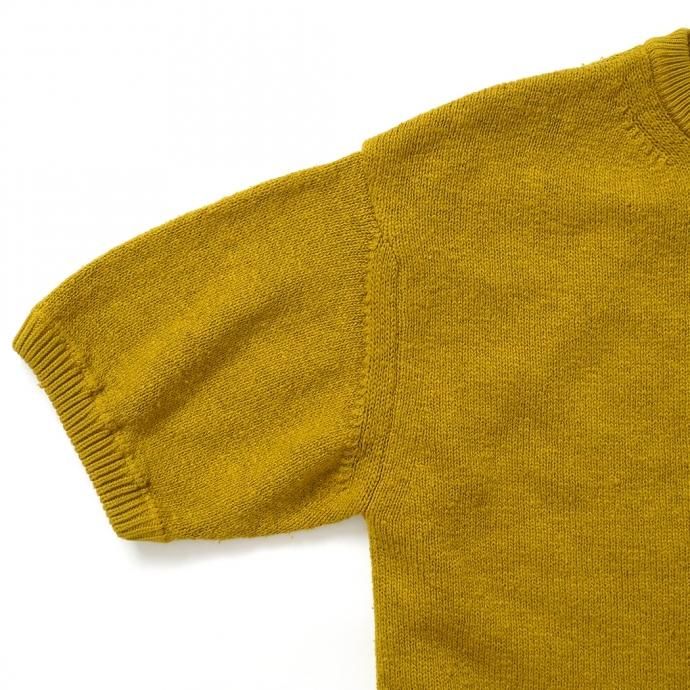 158730638 crepuscule / 2101-004 GARMENT DYE S/S - Mustard ガーメントダイ半袖ニット マスタード 02