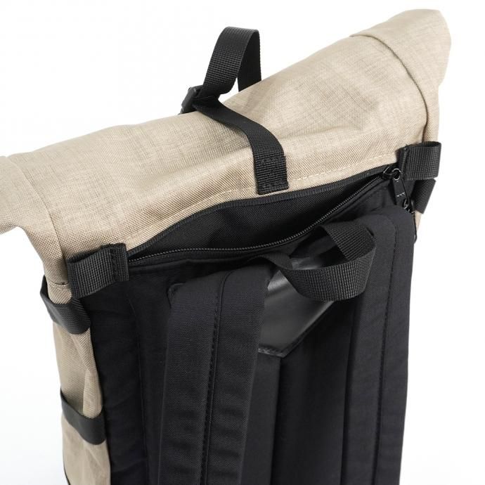 158889622 BRAASI INDUSTRY / HENRY - 21L Desert 耐水ロールトップバックパック<img class='new_mark_img2' src='https://img.shop-pro.jp/img/new/icons20.gif' style='border:none;display:inline;margin:0px;padding:0px;width:auto;' /> 02
