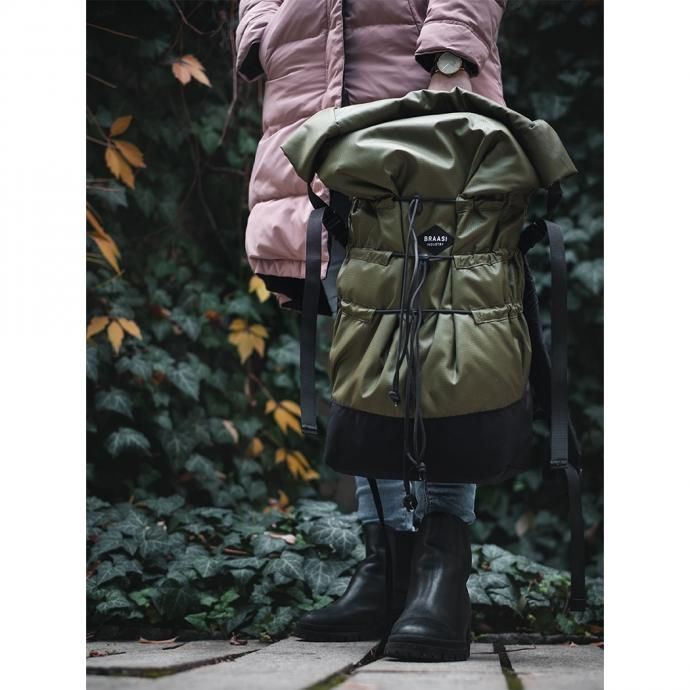 158891954 BRAASI INDUSTRY / MIKA - 25L White 耐水ロールトップバックパック<img class='new_mark_img2' src='https://img.shop-pro.jp/img/new/icons47.gif' style='border:none;display:inline;margin:0px;padding:0px;width:auto;' /> 02