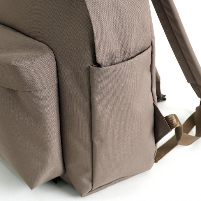 159017819 STILL BY HAND / DAYPACK - Khaki Beige デイパック カーキベージュ 02