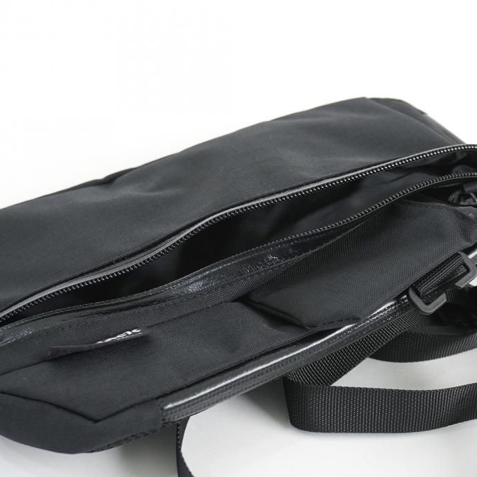 159693973 bagjack / Harness R - Black バッグジャック ハーネスショルダーバッグ ブラック<img class='new_mark_img2' src='https://img.shop-pro.jp/img/new/icons47.gif' style='border:none;display:inline;margin:0px;padding:0px;width:auto;' /> 02