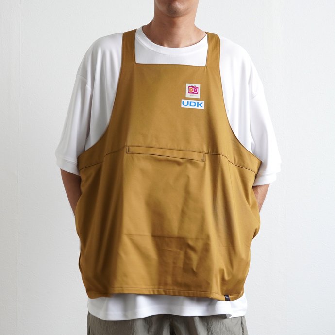162884342 DG THE DRY GOODS / DG COTTON VEST ワークエプロンベスト ベージュ<img class='new_mark_img2' src='https://img.shop-pro.jp/img/new/icons47.gif' style='border:none;display:inline;margin:0px;padding:0px;width:auto;' /> 02