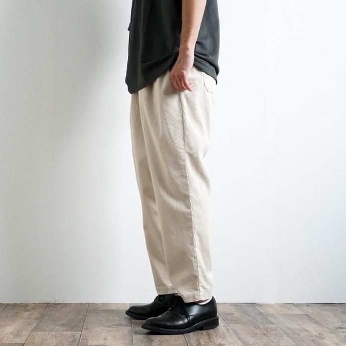 162988732 STILL BY HAND / PT01213 コーデュロイテーパードパンツ - Ecru 02
