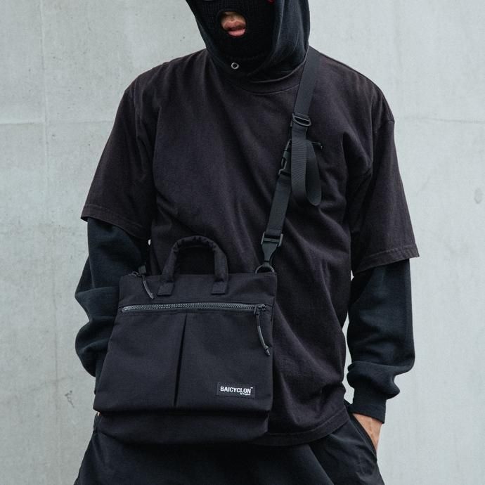 163279552 BAICYCLON by bagjack / BCL-12 Small Helmet Bag バイシクロンバイバッグジャック スモールヘルメットバッグ ブラック<img class='new_mark_img2' src='https://img.shop-pro.jp/img/new/icons47.gif' style='border:none;display:inline;margin:0px;padding:0px;width:auto;' /> 02