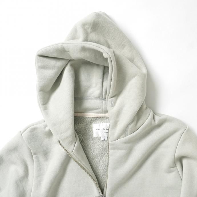 163376231 STILL BY HAND / CS00213 ジップフロント 度詰めスウェットパーカー - Sage 02