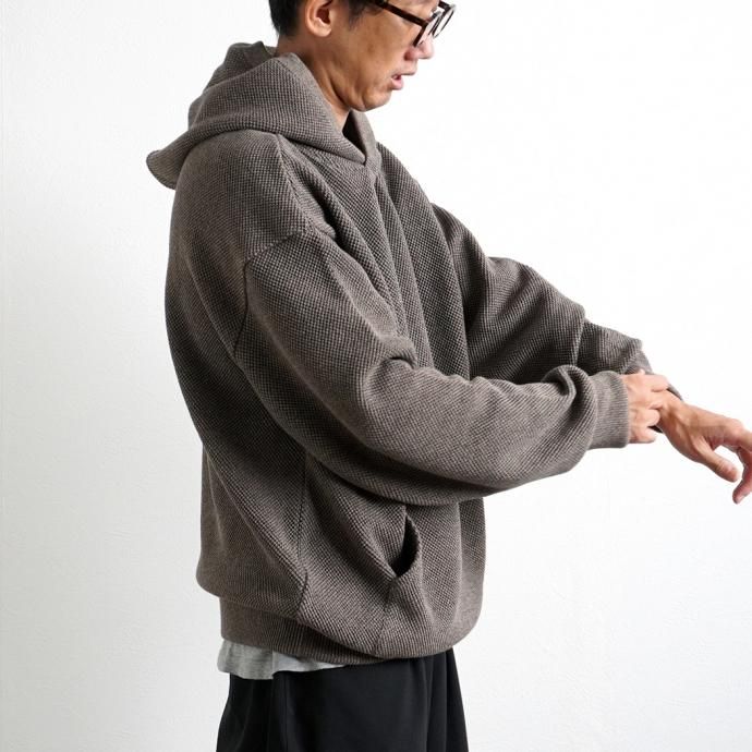 163387144 crepuscule / 2103-004 Moss stitch hoodie - Khaki ミックス鹿の子編みフーディー カーキ 02