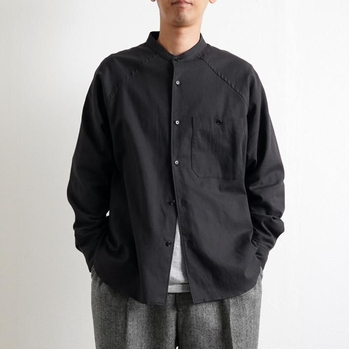164319959 STILL BY HAND / SH01214 バンドカラーシャツ - Charcoal 02