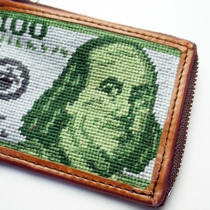 165525001 DG THE DRY GOODS / Needlepoint L-Shaped Zip Card Wallet - Benjamin ジップウォレット ドル 02