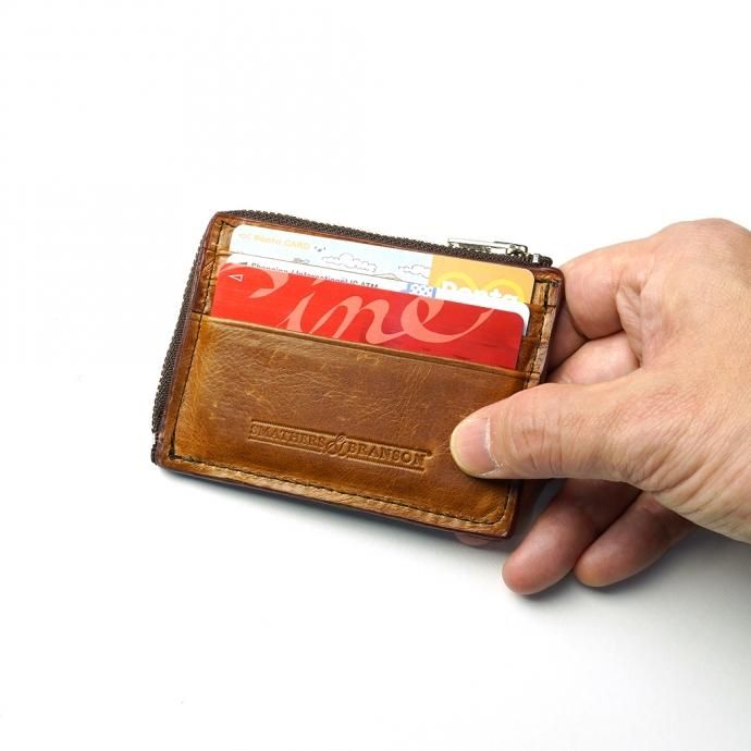 165560619 DG THE DRY GOODS / Needlepoint L-Shaped Zip Card Wallet - Beer Cans ジップウォレット ビール<img class='new_mark_img2' src='https://img.shop-pro.jp/img/new/icons47.gif' style='border:none;display:inline;margin:0px;padding:0px;width:auto;' /> 02