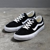 VANS / SK8-Low - BLACK/TRUE WHITE スケートロー ブラック<img class='new_mark_img2' src='https://img.shop-pro.jp/img/new/icons20.gif' style='border:none;display:inline;margin:0px;padding:0px;width:auto;' />