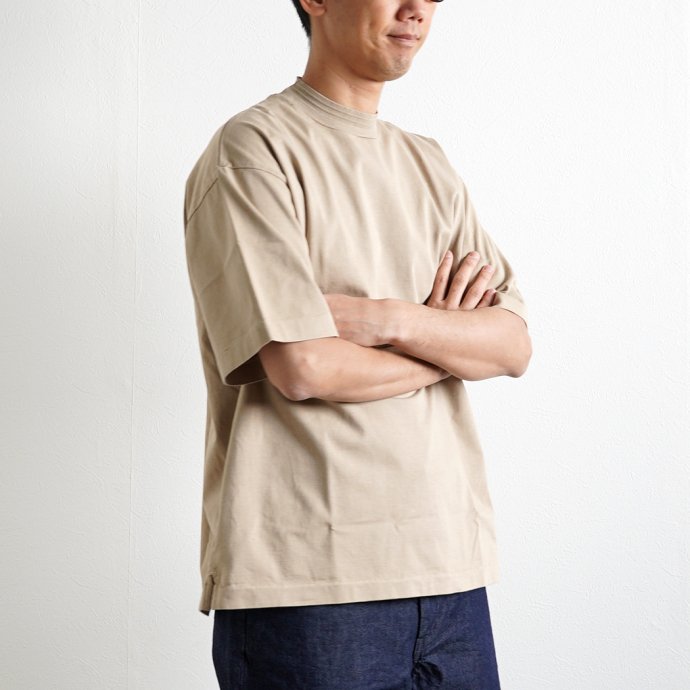 INNAT / SS TEE - Beige ショートスリーブTシャツ ベージュ INNAT01-C02