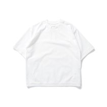 STILL BY HAND / CS03222 スクエアシルエットTシャツ - White