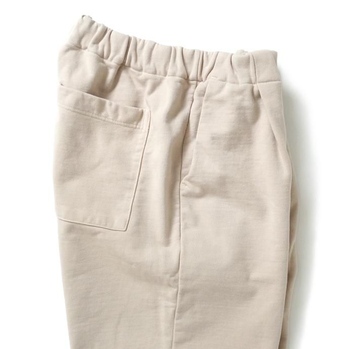 170438151 STILL BY HAND / CS04223 ワンタック スウェットパンツ - Light Beige 02