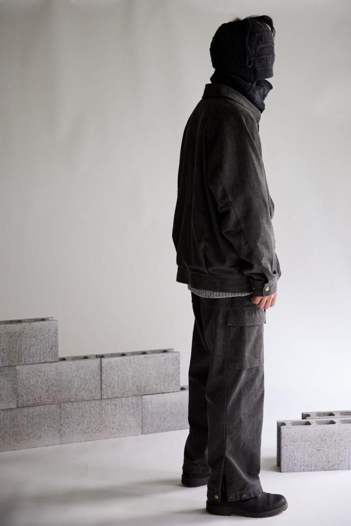 171941751 Neweye / NE22W007 Neck Warmer - Charcoal<img class='new_mark_img2' src='https://img.shop-pro.jp/img/new/icons47.gif' style='border:none;display:inline;margin:0px;padding:0px;width:auto;' /> 02