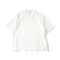 blurhms ROOTSTOCK / Silk Cotton 20/80 Crew-neck S/S BIG - Off シルクコットンビッグTシャツ bROOTS23S21<img class='new_mark_img2' src='https://img.shop-pro.jp/img/new/icons47.gif' style='border:none;display:inline;margin:0px;padding:0px;width:auto;' />