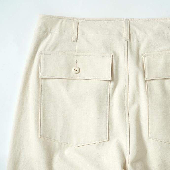 173326278 blurhms ROOTSTOCK / Cotton Satin Baker Pants - Ecru bROOTS23S02 コットンサテンベイカーパンツ 02