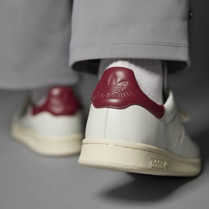 173665051 adidas / STAN SMITH LUX アディダス スタンスミス ラックス オフホワイト/クリームホワイト/パントーン HQ6786<img class='new_mark_img2' src='https://img.shop-pro.jp/img/new/icons47.gif' style='border:none;display:inline;margin:0px;padding:0px;width:auto;' /> 02