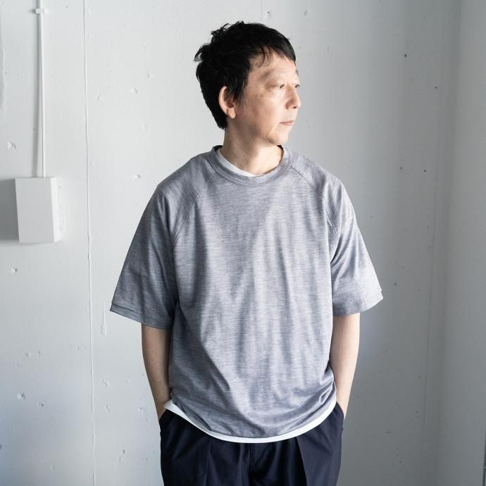 174316083 STILL BY HAND / CS03232 - GREY ラミーTシャツ<img class='new_mark_img2' src='https://img.shop-pro.jp/img/new/icons47.gif' style='border:none;display:inline;margin:0px;padding:0px;width:auto;' /> 02