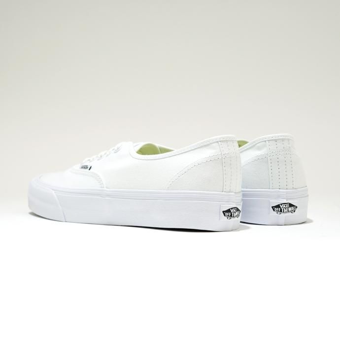 174685448 VANS / Authentic VR3 - Pop Block White VN0005UDTBD ヴァンズ オーセンティックVR3 ホワイト 02