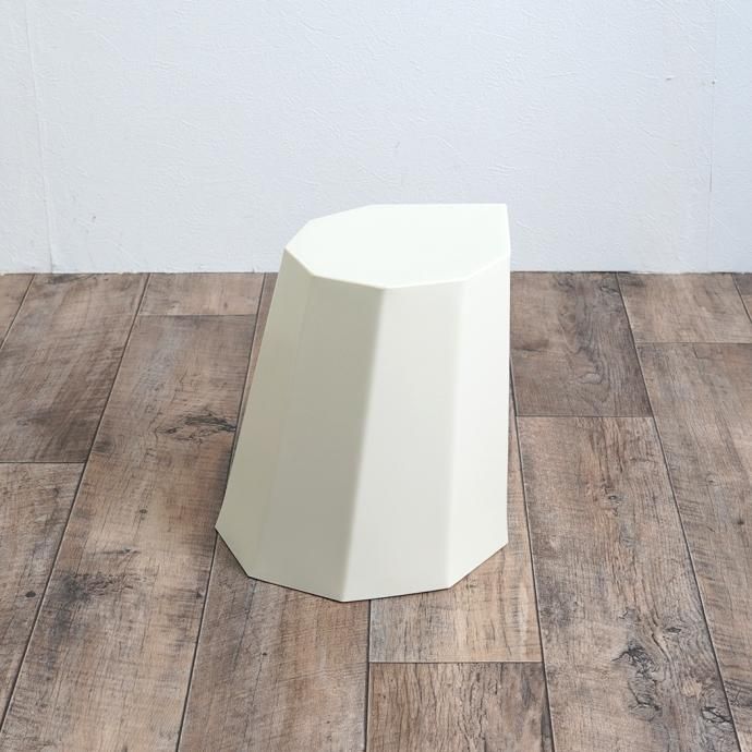 174734599 Arnoldino Stool - White Ivory Υǥ ġ ۥ磻ȥܥ꡼ 01