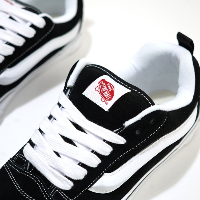 174939978 VANS / KNU SKOOL - Black/True White  ˥塼 ֥å VN0009QC6BT 02