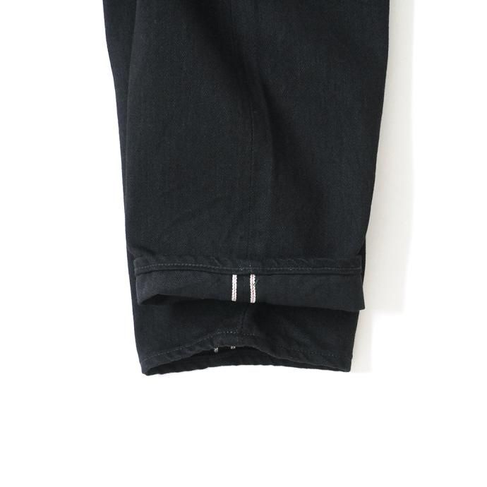 176885342 STILL BY HAND / DN03233 - BLACK ワンタックデニムパンツ 02