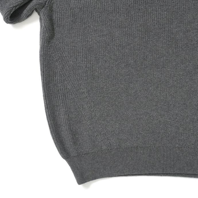 177049811 STILL BY HAND / KN08233 - CHARCOAL ヤク混コットンセーター 02