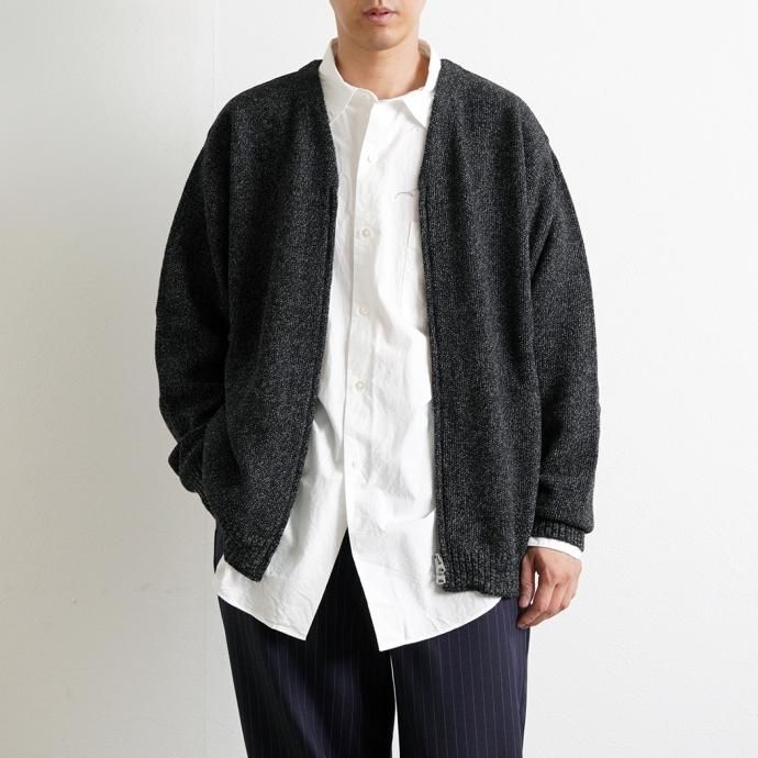 177320609 STILL BY HAND / KN03233 - INK BLACK ミックスニット ジップブルゾン<img class='new_mark_img2' src='https://img.shop-pro.jp/img/new/icons47.gif' style='border:none;display:inline;margin:0px;padding:0px;width:auto;' /> 02