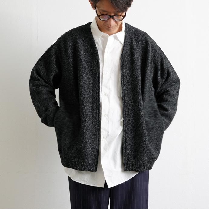 177320609 STILL BY HAND / KN03233 - INK BLACK ミックスニット ジップブルゾン<img class='new_mark_img2' src='https://img.shop-pro.jp/img/new/icons47.gif' style='border:none;display:inline;margin:0px;padding:0px;width:auto;' /> 02