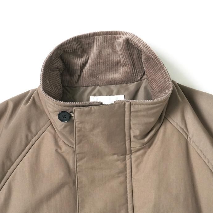177320710 STILL BY HAND / CO02233 - CAMEL シンサレートパデッド ナイロンハーフコート 02