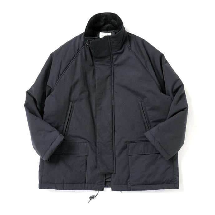 177320729 STILL BY HAND / CO02233 - BLACK シンサレートパデッド ナイロンハーフコート<img class='new_mark_img2' src='https://img.shop-pro.jp/img/new/icons47.gif' style='border:none;display:inline;margin:0px;padding:0px;width:auto;' /> 01