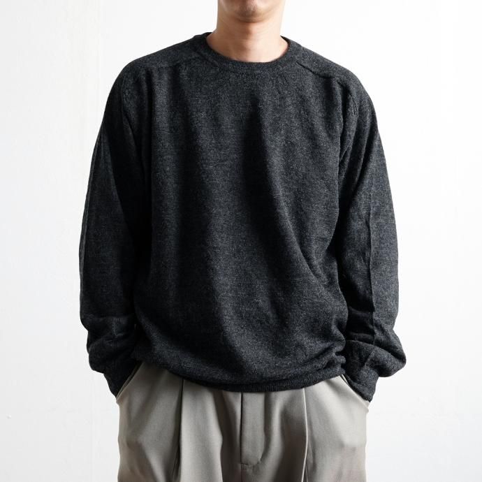 178091297 STILL BY HAND / KN01234 - CHARCOAL ベビーアルパカ ハイゲージ クルーネックプルオーバー 02