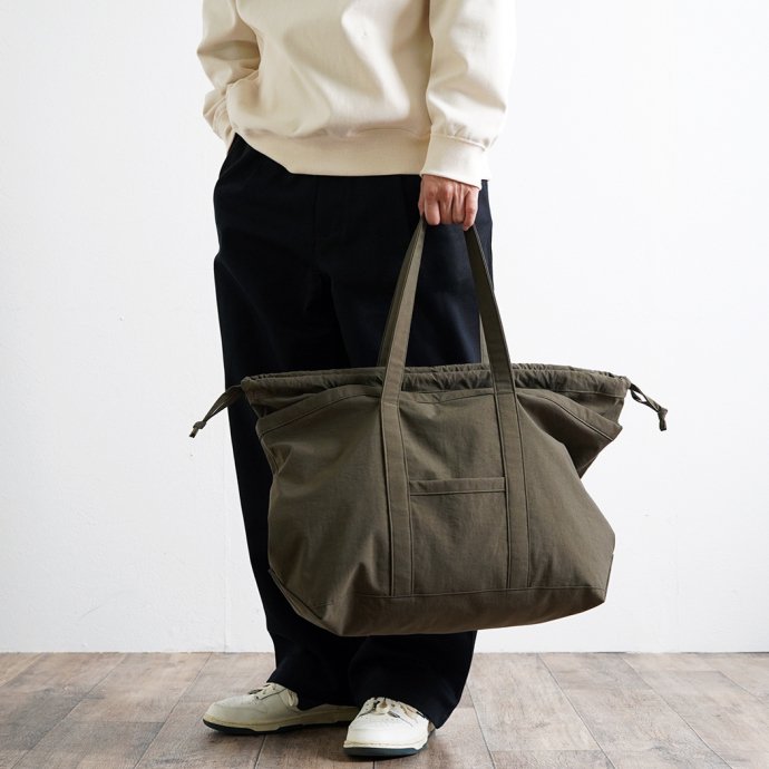 178748485 STILL BY HAND / GD01234 - OLIVE トートバッグ 02