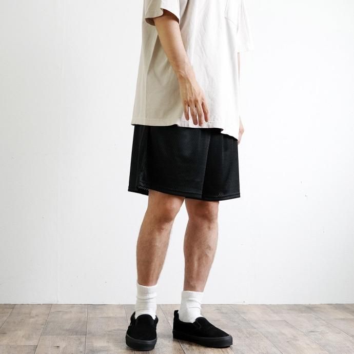 181348869 Champion / Mesh Shorts 9inch - Black ԥ å奷硼 9 ֥å 81622 USA<img class='new_mark_img2' src='https://img.shop-pro.jp/img/new/icons47.gif' style='border:none;display:inline;margin:0px;padding:0px;width:auto;' /> 02